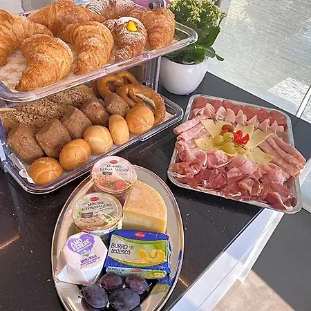 Am Gardasee Blick Bed and breakfast *